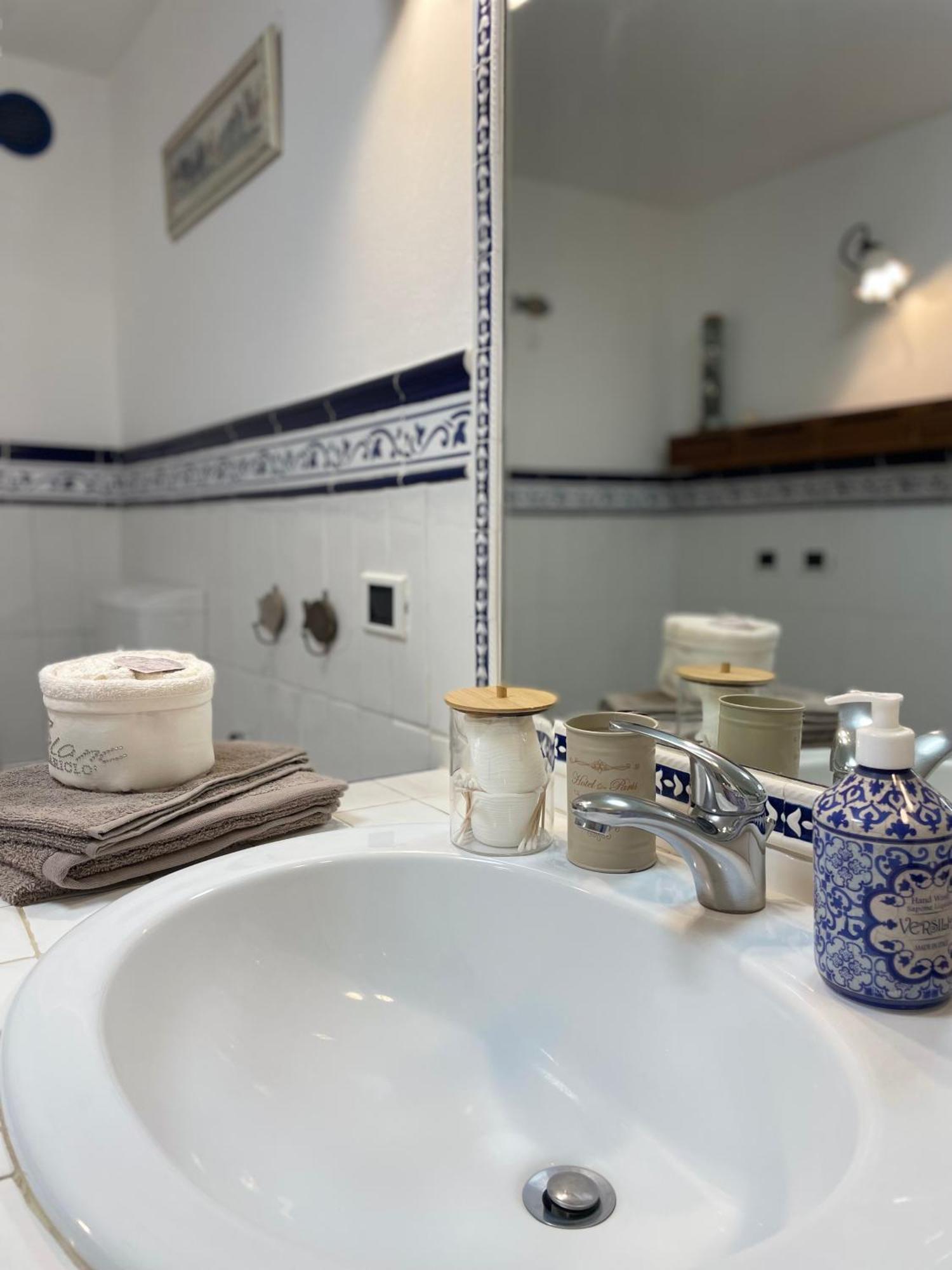 Casa Matilde Piano Terra 100Mq Con Parking E Piscina Apartment Ferrara Ngoại thất bức ảnh